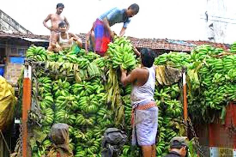 মে দিবস : আসে আর যায়